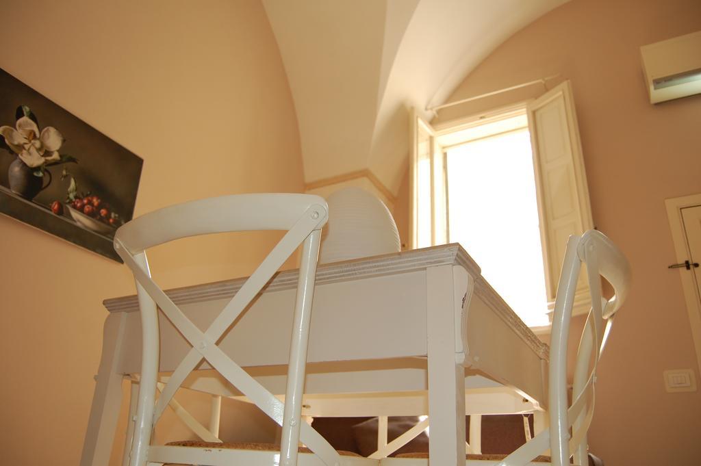 Apartamento A Casa Di Francesca Lecce Exterior foto